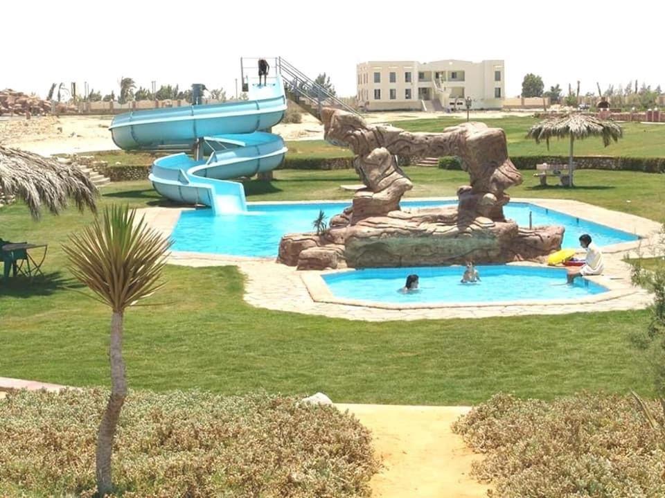 شاليه قرية ريفيرا 1 Ras Sudr Exterior foto